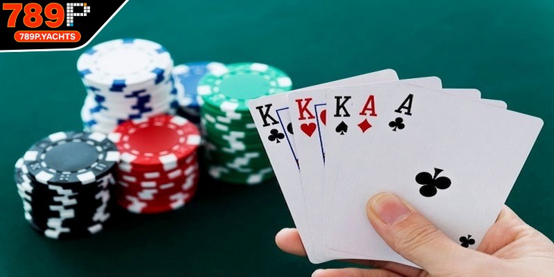 Bài liêng là gì? Trên thực tế, liêng là một tựa game tối thiểu phải có 2 người